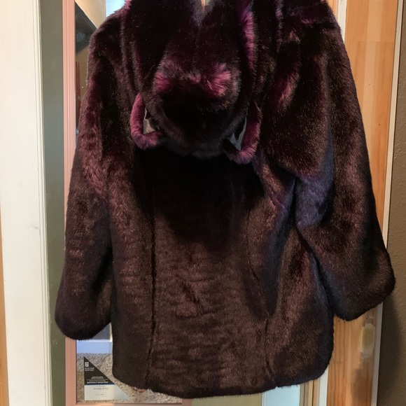 Midnight Tissavel Coat - Picture 6 of 9